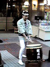 狸小路商店街初狸祭太鼓演奏